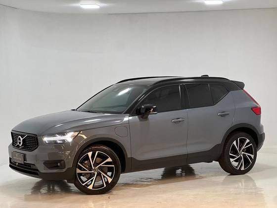 VOLVO XC40 1.5 T5 RECHARGE R-DESIGN GEARTRONIC